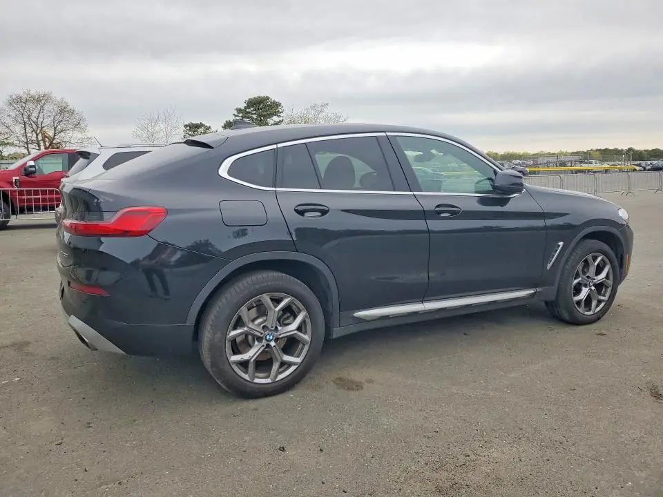 2025 BMW X4 XDRIVE30I  