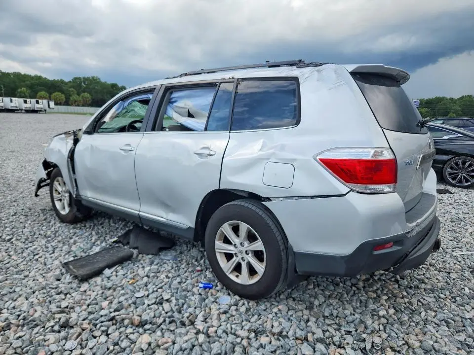 2012 TOYOTA HIGHLANDER BASE  