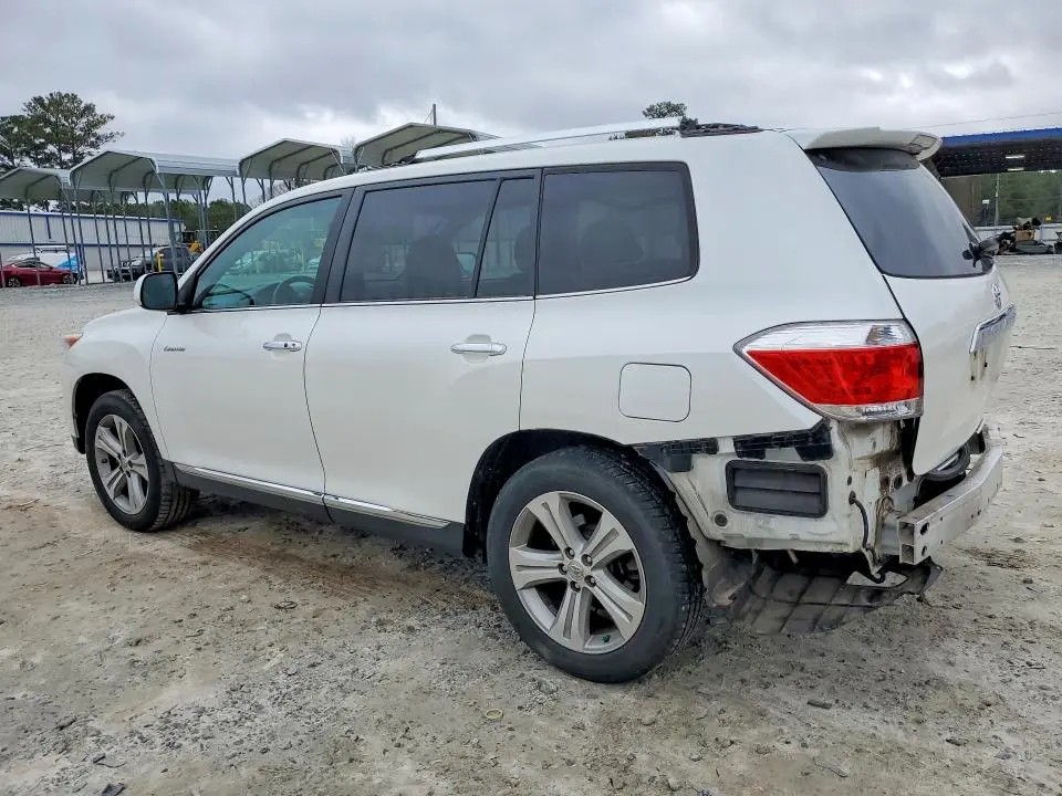 2013 TOYOTA HIGHLANDER LIMITED  