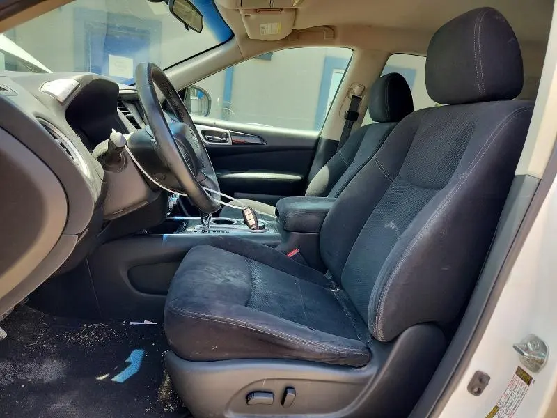 2014 NISSAN PATHFINDER SV  