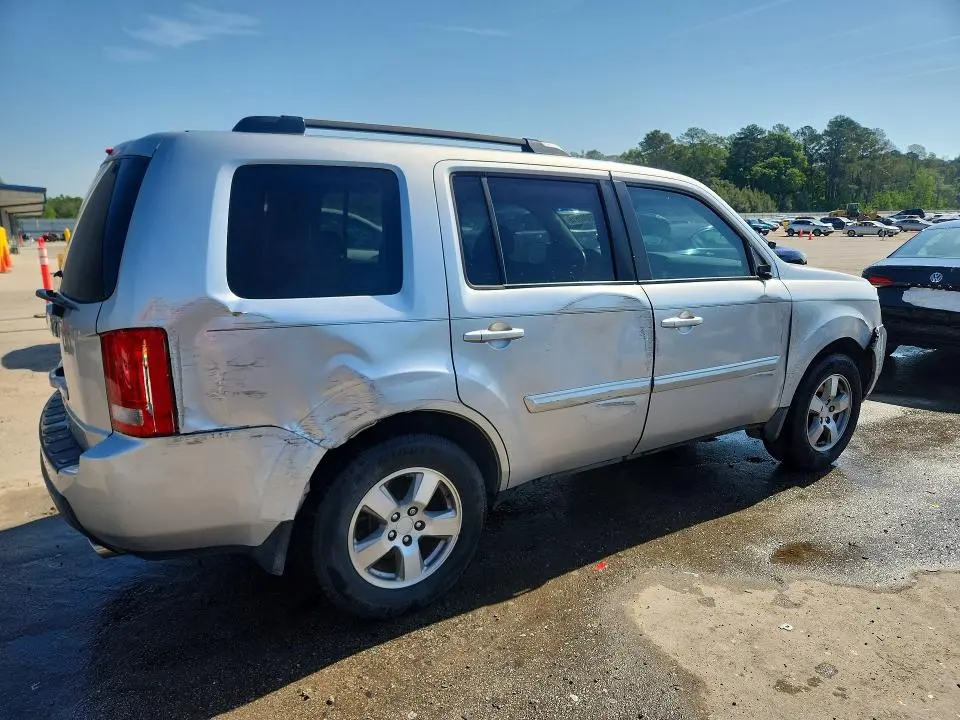 2011 HONDA PILOT EXL  