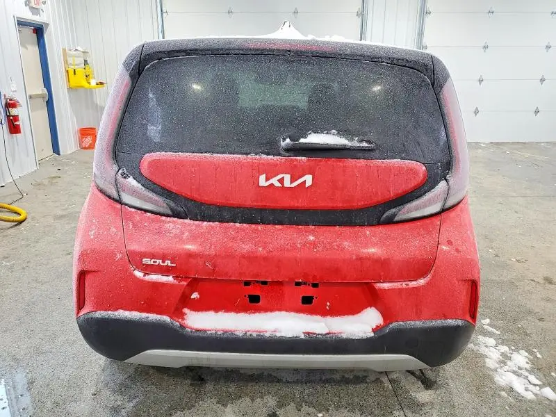 2025 KIA SOUL LX  