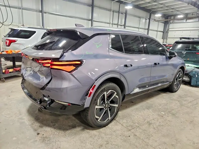 2024 CHEVROLET EQUINOX 2LT  