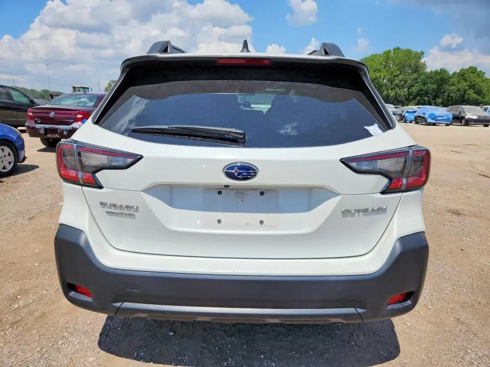 2023 SUBARU OUTBACK PREMIUM  