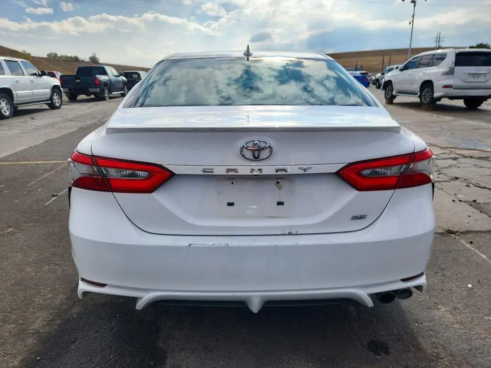 2019 TOYOTA CAMRY   