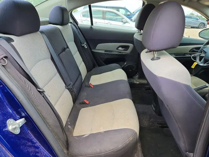 2013 CHEVROLET CRUZE LS  