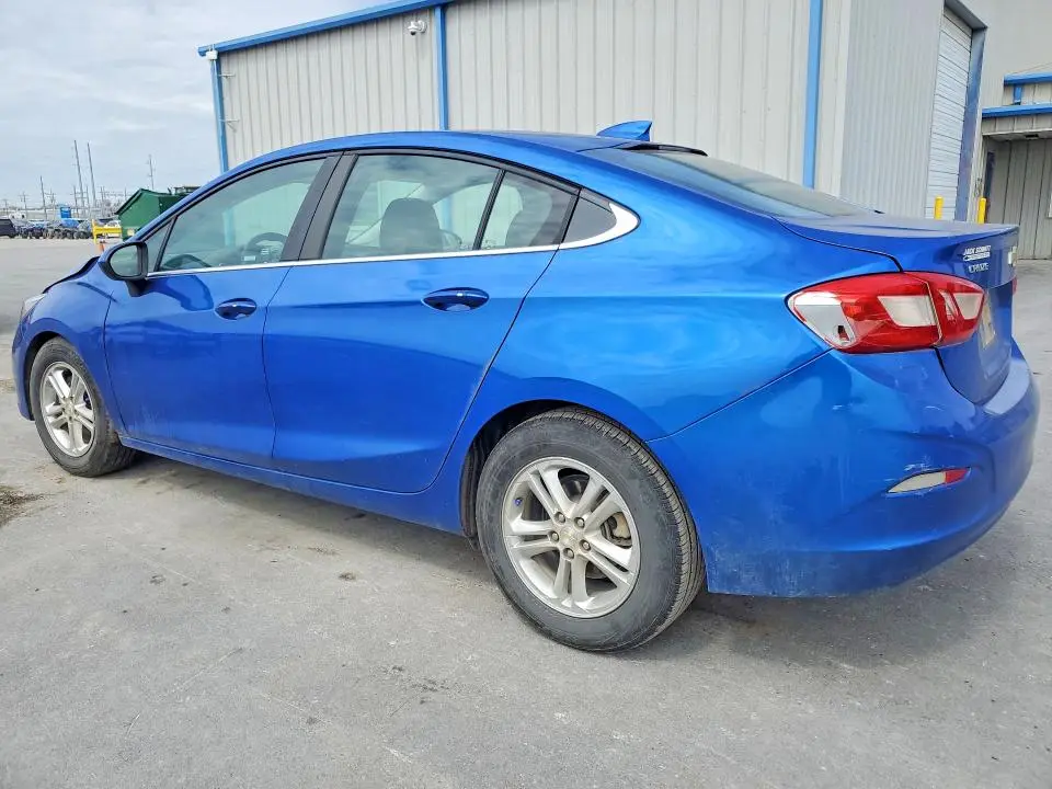 2017 CHEVROLET CRUZE LT  