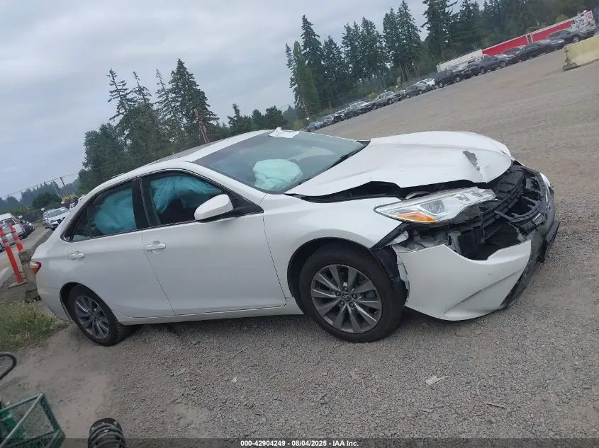 2016 TOYOTA CAMRY XLE V6