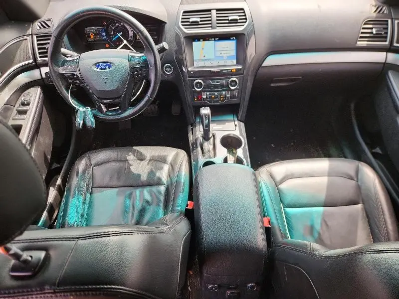 2017 FORD EXPLORER XLT  