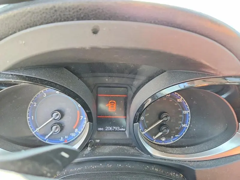 2015 TOYOTA COROLLA S PLUS  