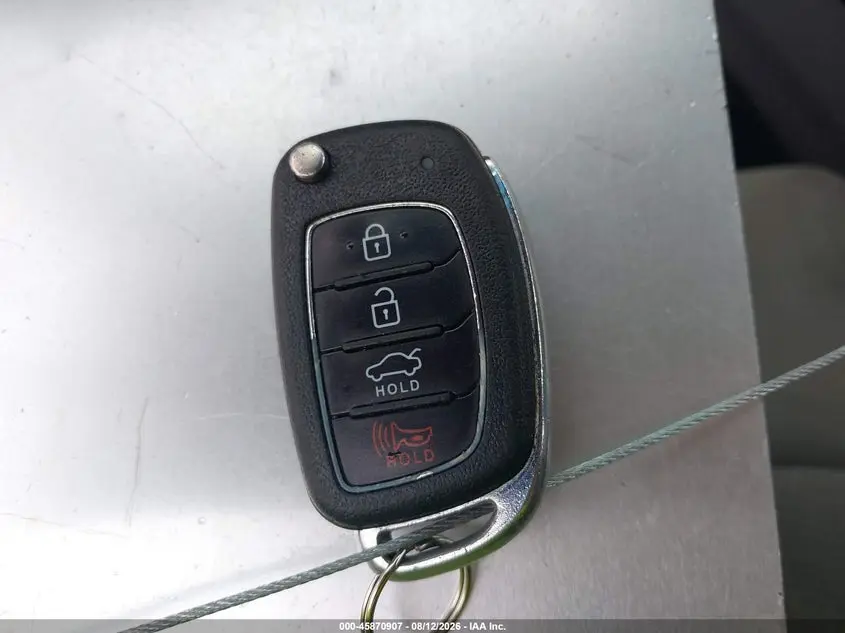 2018 HYUNDAI SONATA SE