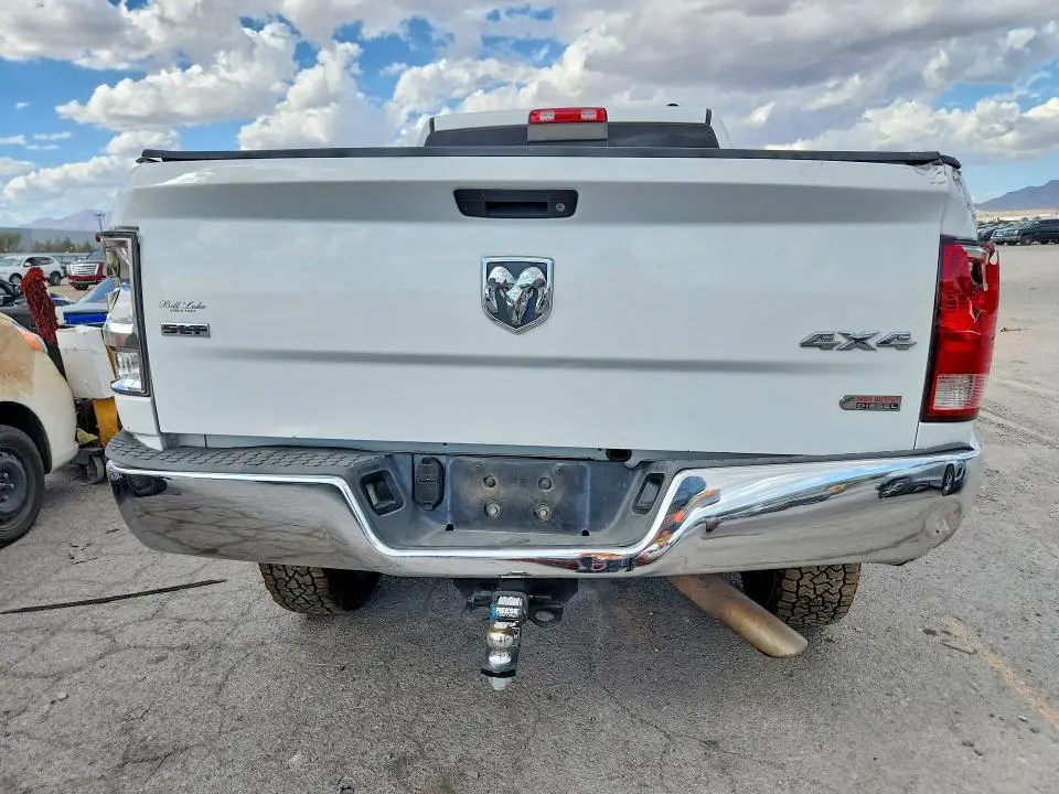 2012 DODGE RAM 2500 SLT  