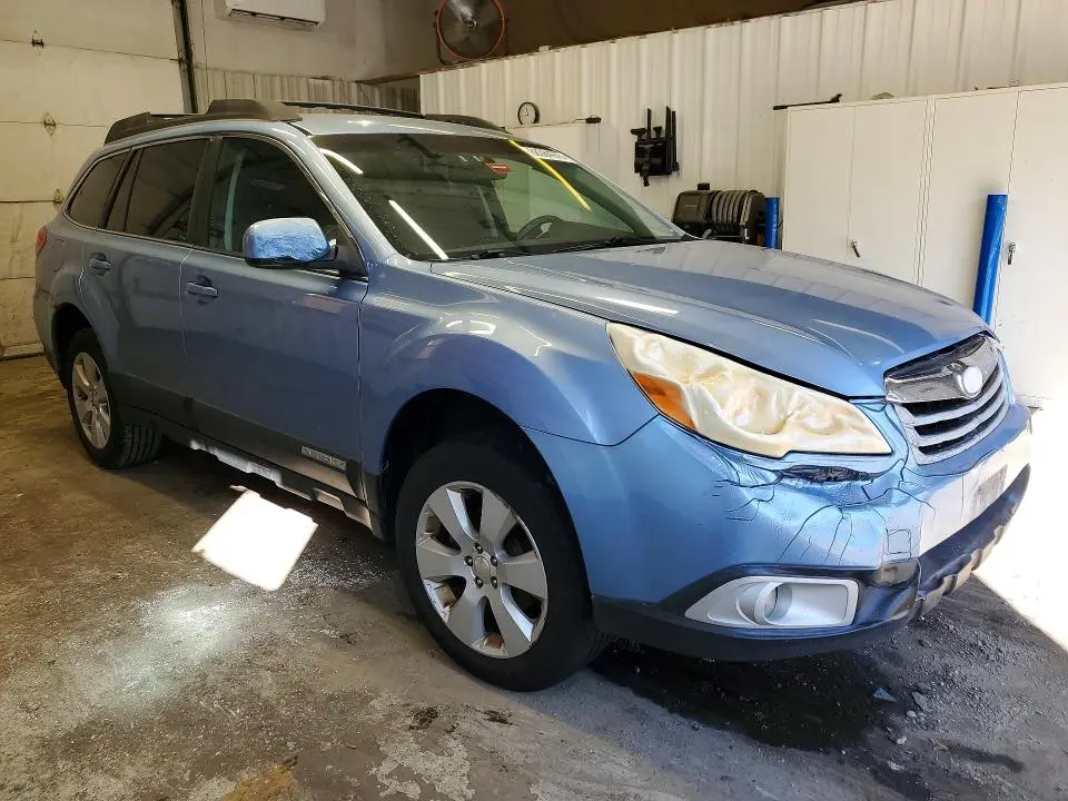 2011 SUBARU OUTBACK 2.5I PREMIUM  
