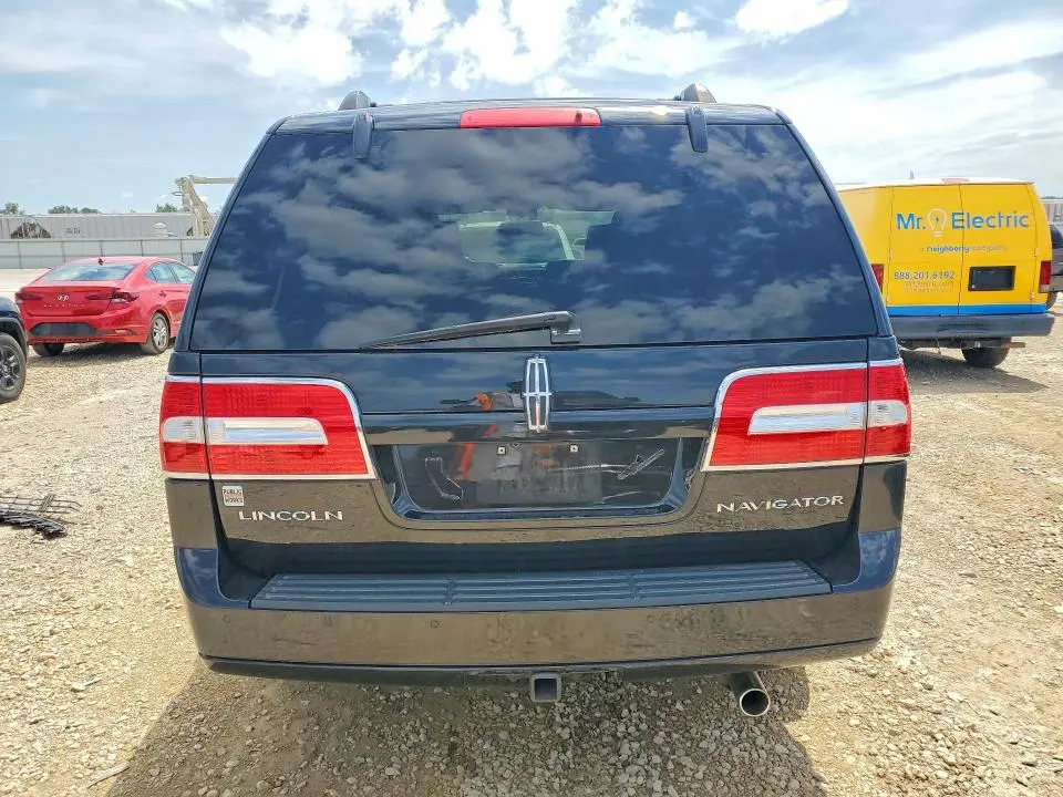 2014 LINCOLN NAVIGATOR   