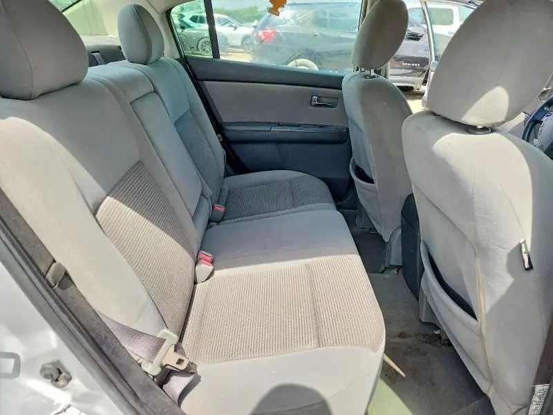 2010 NISSAN SENTRA 2.0  