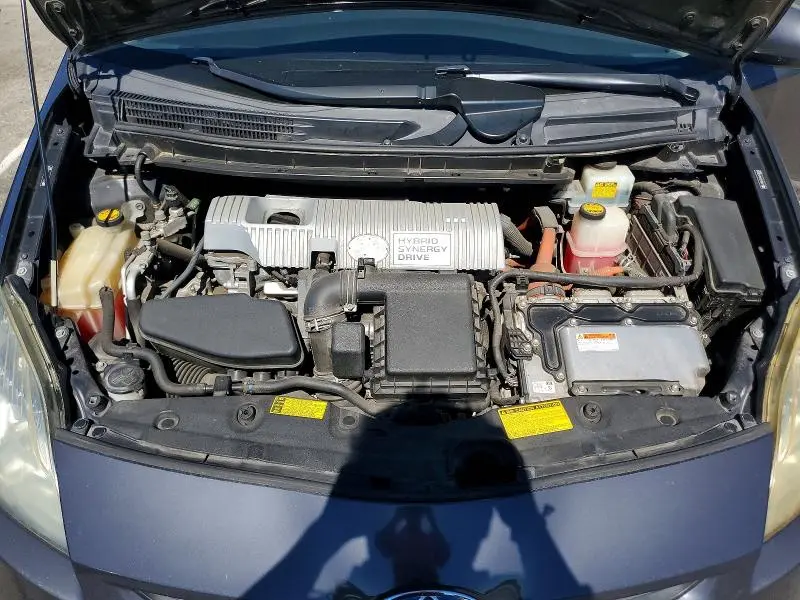 2010 TOYOTA PRIUS II  