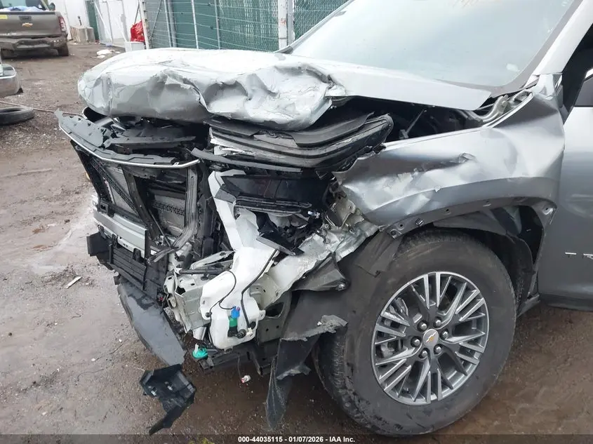 2025 CHEVROLET TRAVERSE AWD LT