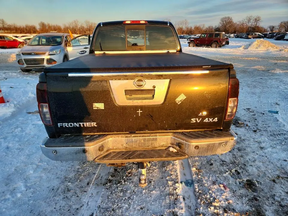 2016 NISSAN FRONTIER SV  