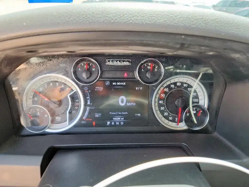 2017 RAM 1500 SLT  