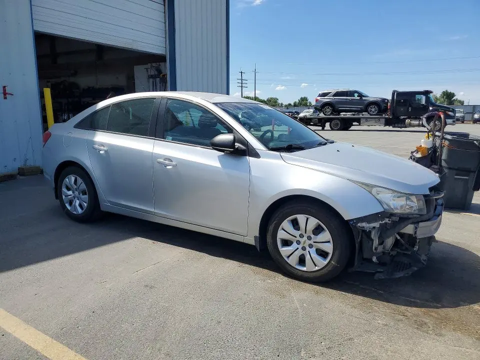 2014 CHEVROLET CRUZE LS  
