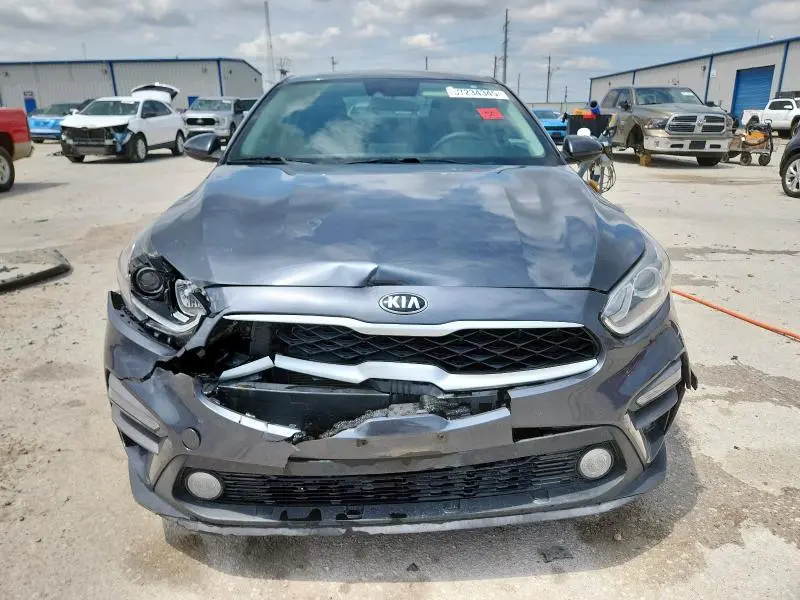 2019 KIA FORTE FE  