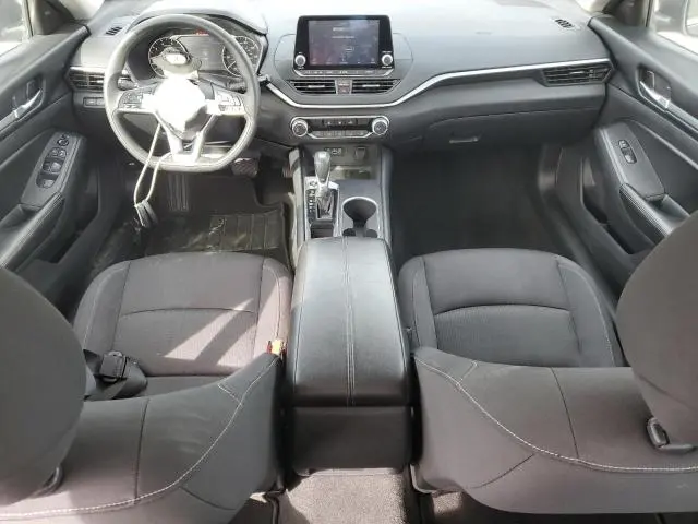 2022 NISSAN ALTIMA SV  