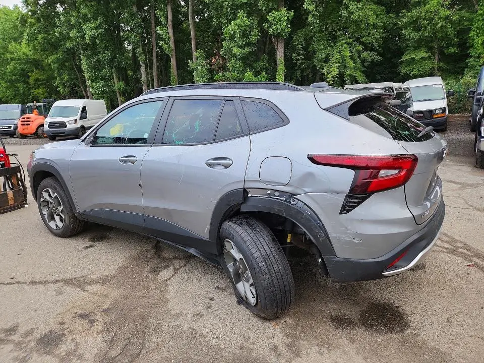 2025 CHEVROLET TRAX 1LT  