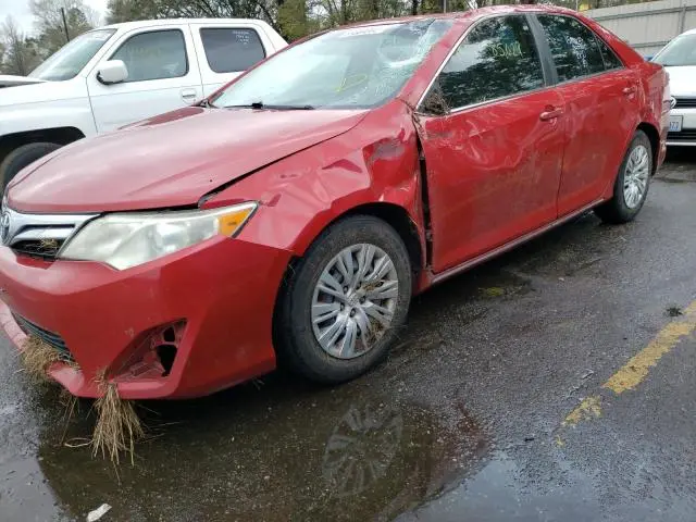 2014 TOYOTA CAMRY L