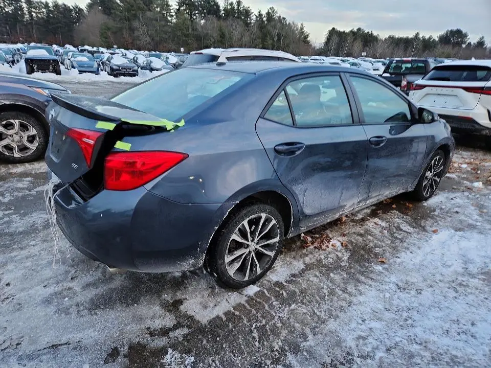 2019 TOYOTA COROLLA SE  