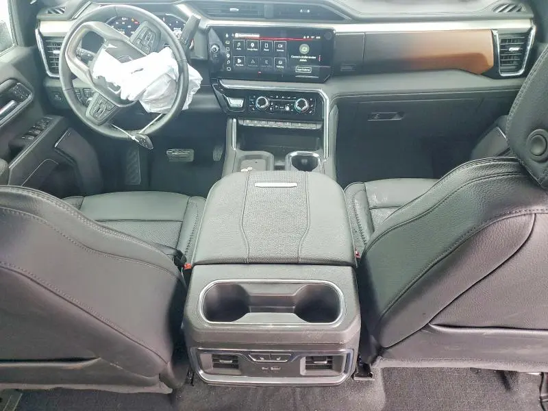 2026 GMC SIERRA K2500 DENALI  
