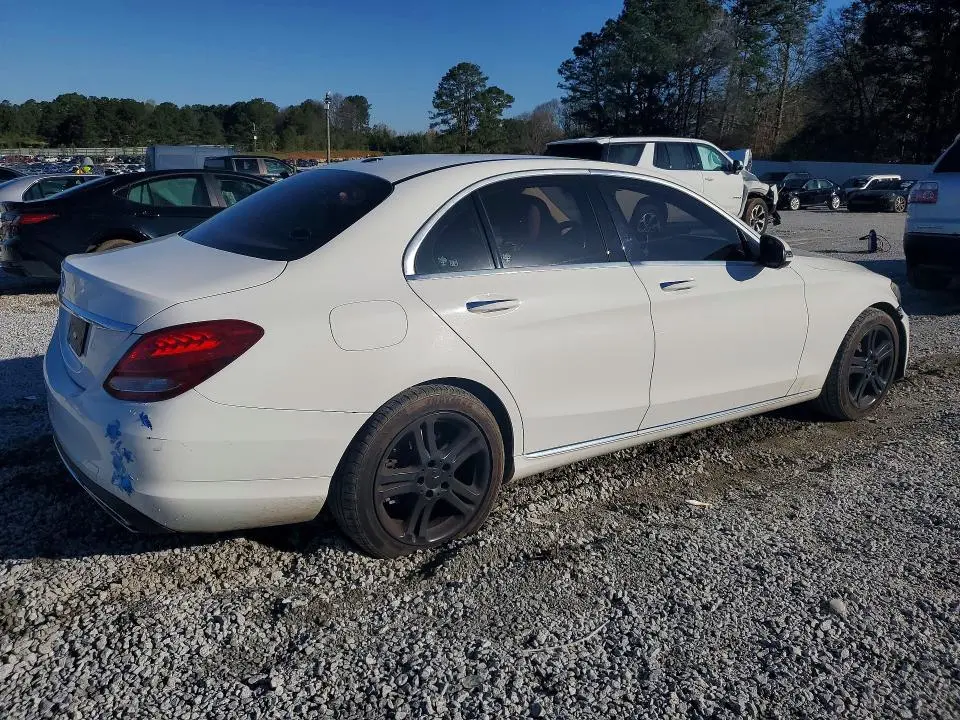 2016 MERCEDES-BENZ C 300  