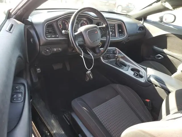 2022 DODGE CHALLENGER SXT  