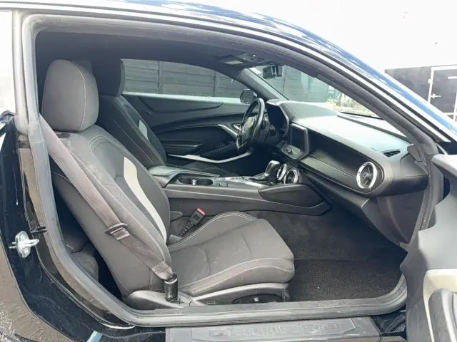 2016 CHEVROLET CAMARO LT  