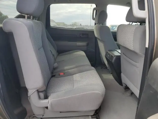 2011 TOYOTA TUNDRA CREWMAX SR5  