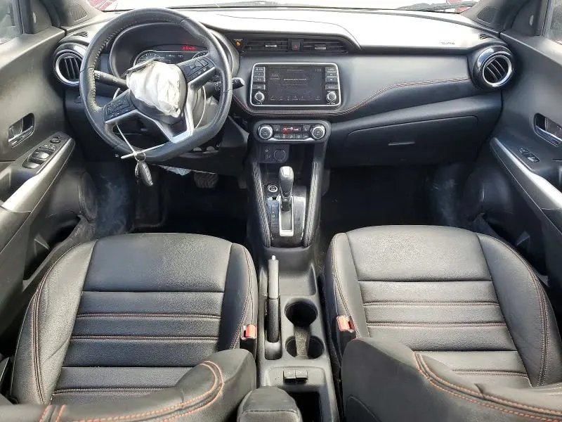 2018 NISSAN KICKS S  