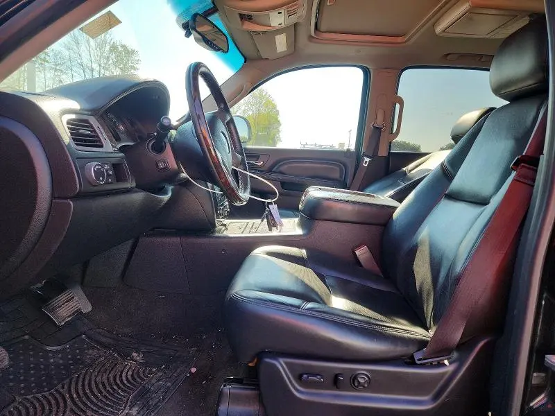 2013 GMC YUKON DENALI  