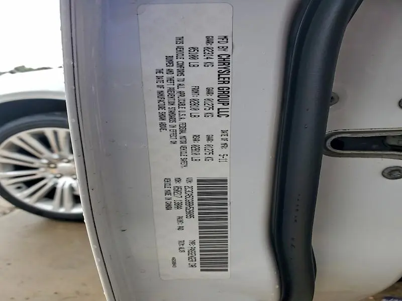 2011 CHRYSLER 300 LIMITED  
