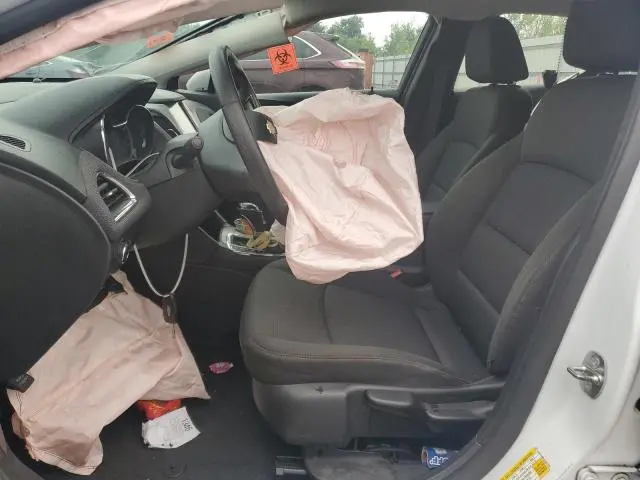 2016 CHEVROLET CRUZE LS  