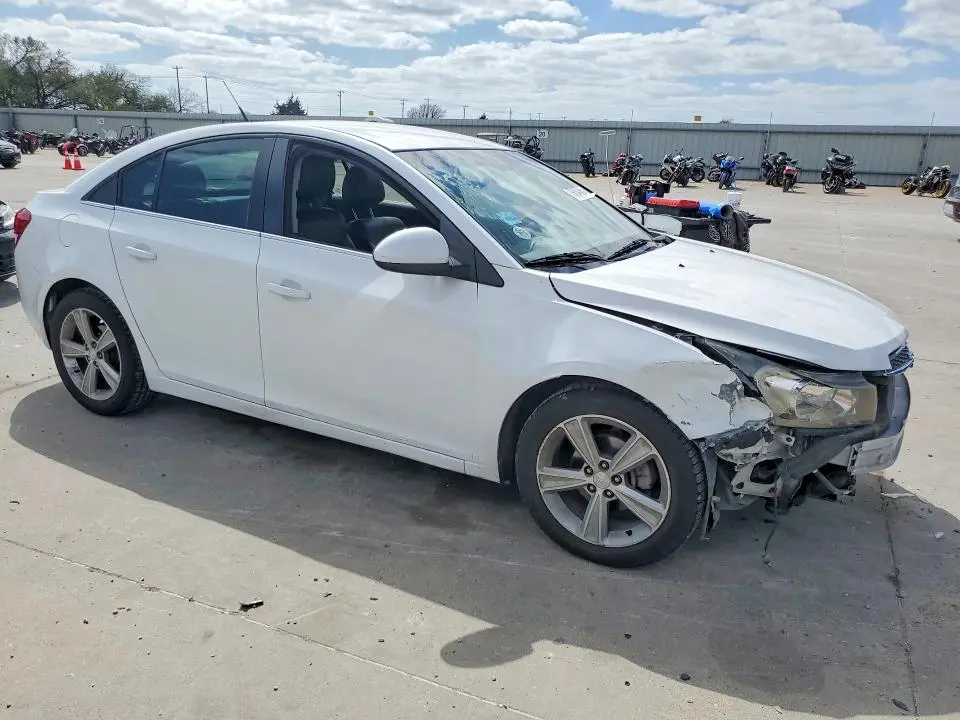 2012 CHEVROLET CRUZE LT  