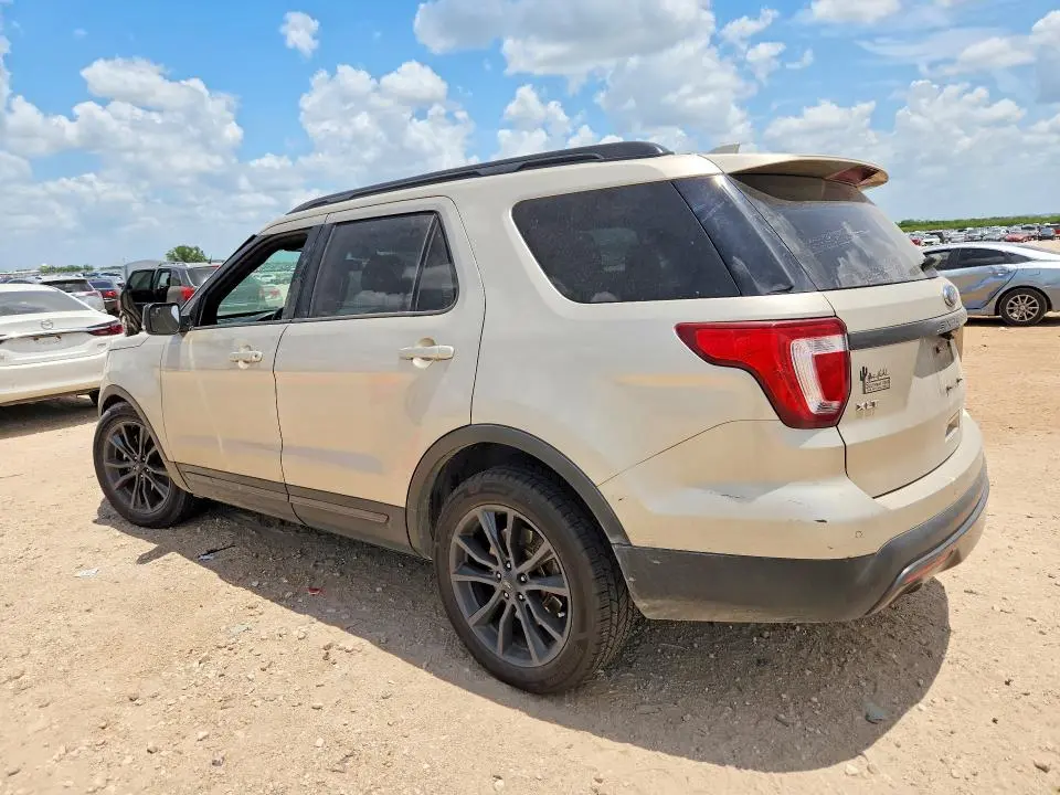 2017 FORD EXPLORER XLT  
