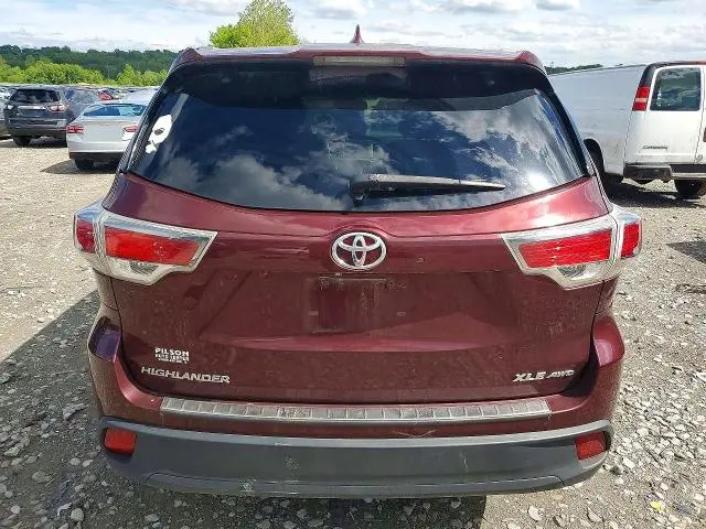 2016 TOYOTA HIGHLANDER XLE  