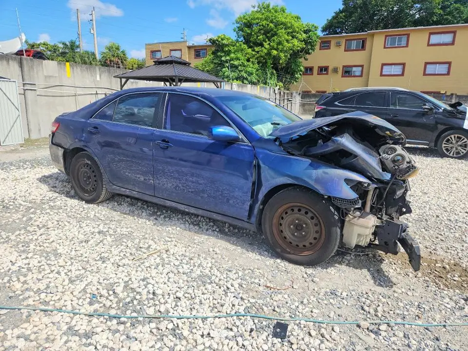 2011 TOYOTA CAMRY BASE  