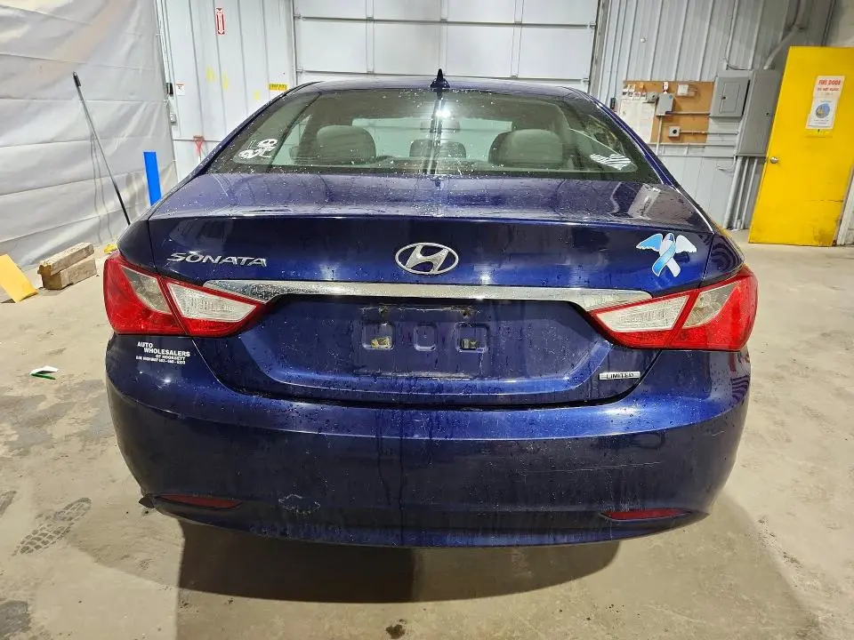 2013 HYUNDAI SONATA LIMITED  