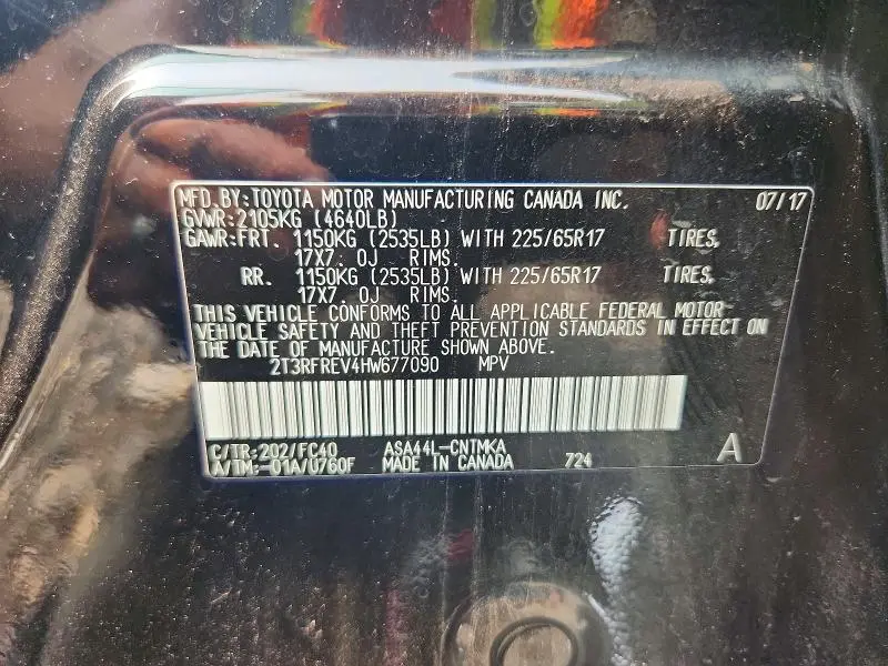 2017 TOYOTA RAV4 XLE  