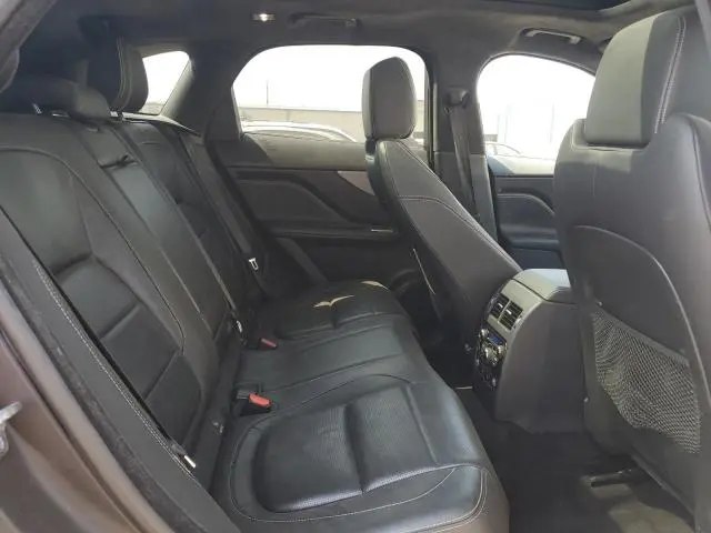2018 JAGUAR F-PACE S  