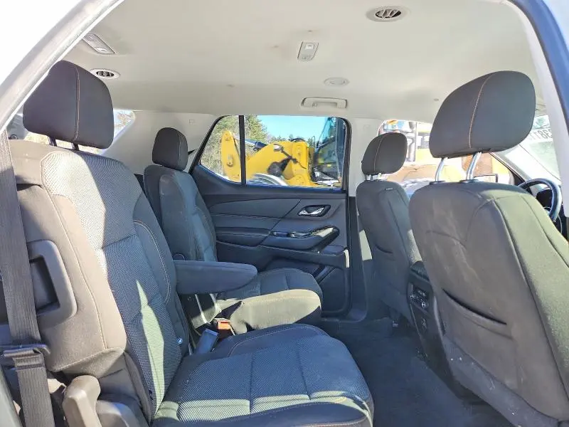 2019 CHEVROLET TRAVERSE LT  