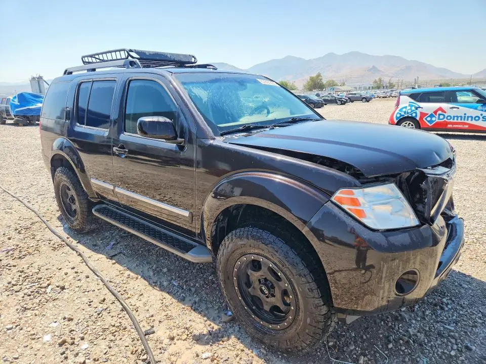 2012 NISSAN PATHFINDER S  