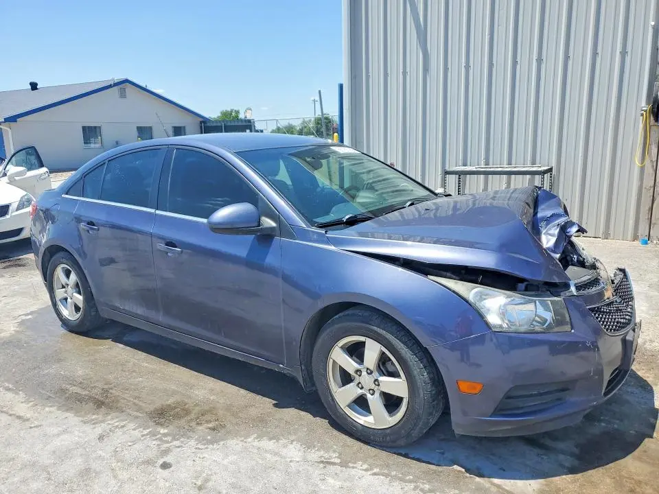 2013 CHEVROLET CRUZE LT  