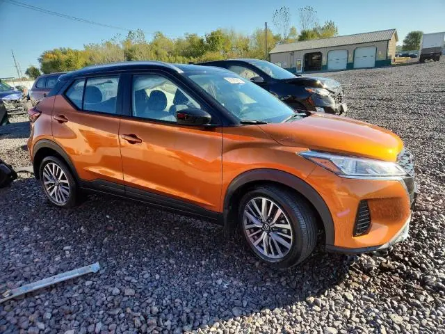 2021 NISSAN KICKS SV  