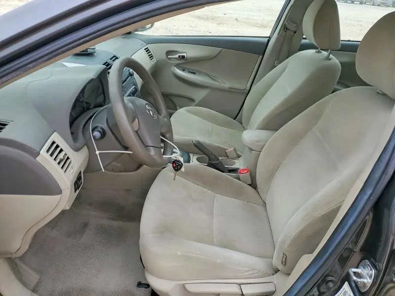 2010 TOYOTA COROLLA LE  